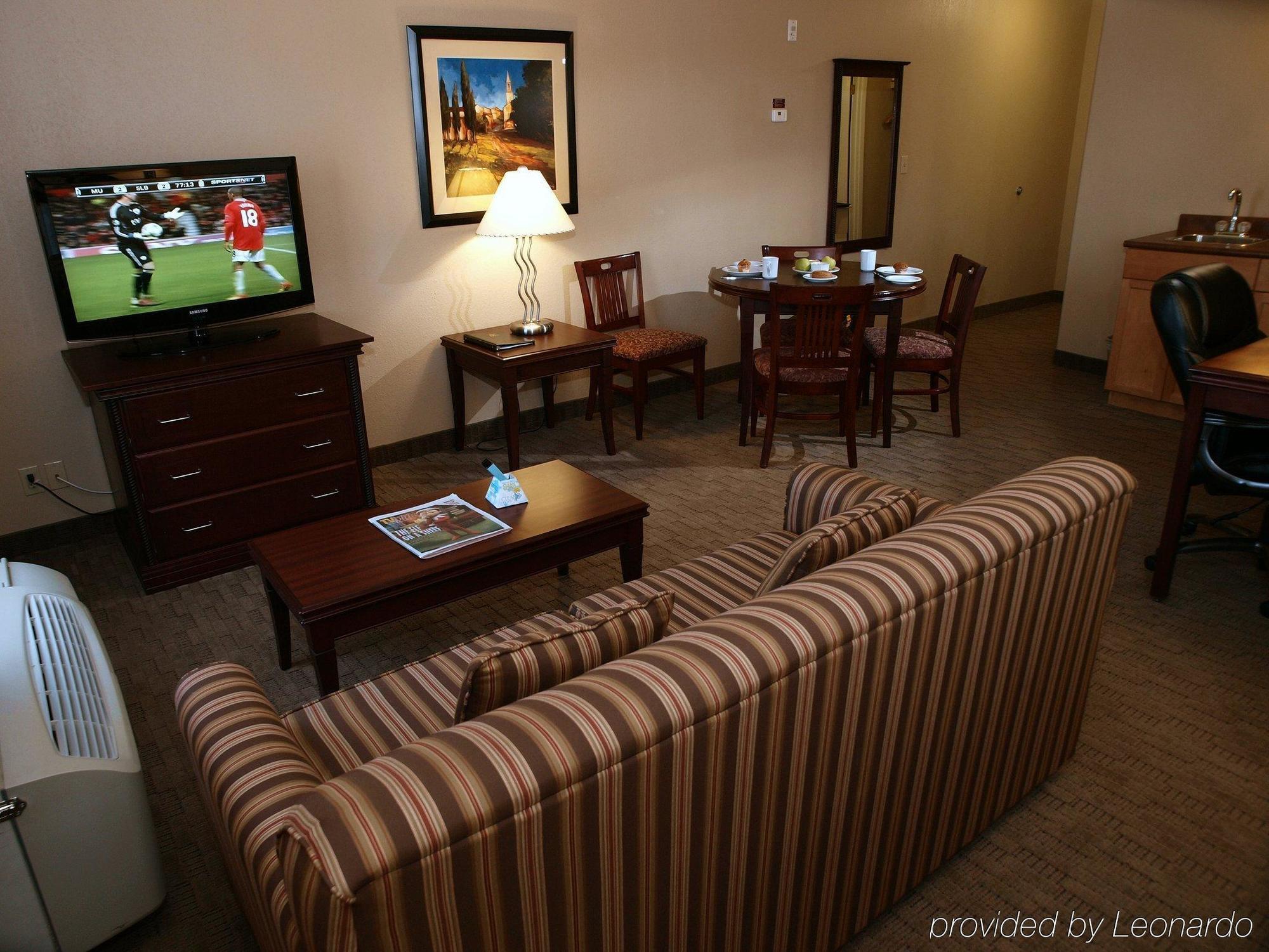 Best Western Plus Pembina Inn & Suites Winnipeg Quarto foto
